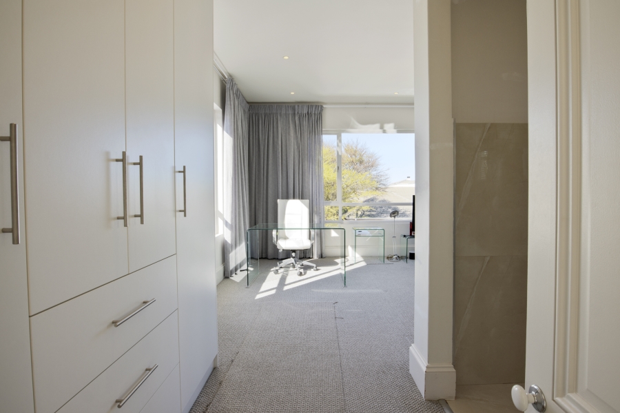 To Let 3 Bedroom Property for Rent in Sunset Beach Western Cape